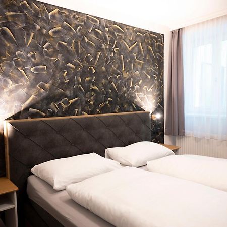 Bed & Breakfast Goldener Stiefel Mariazell Exterior photo