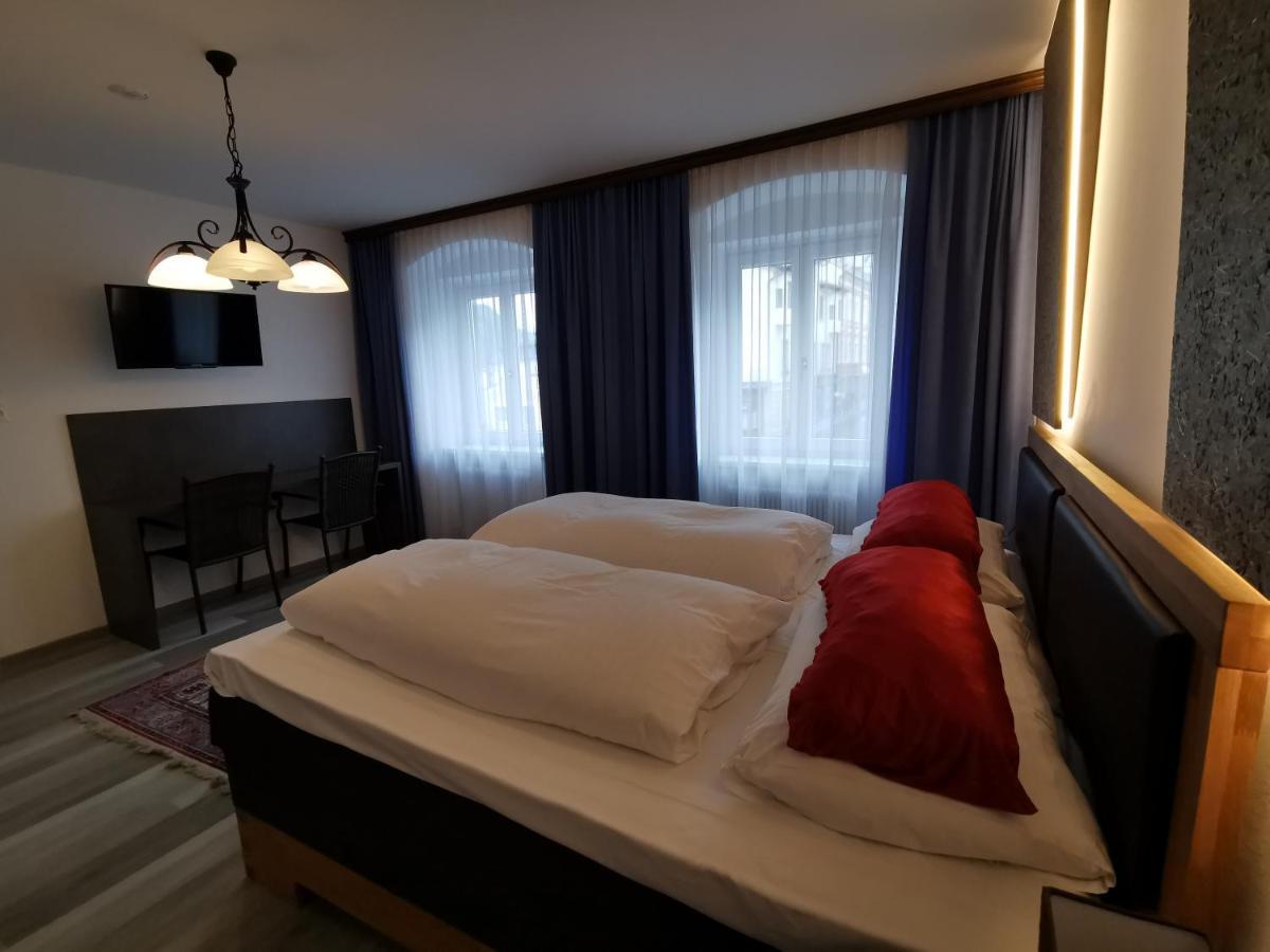 Bed & Breakfast Goldener Stiefel Mariazell Exterior photo